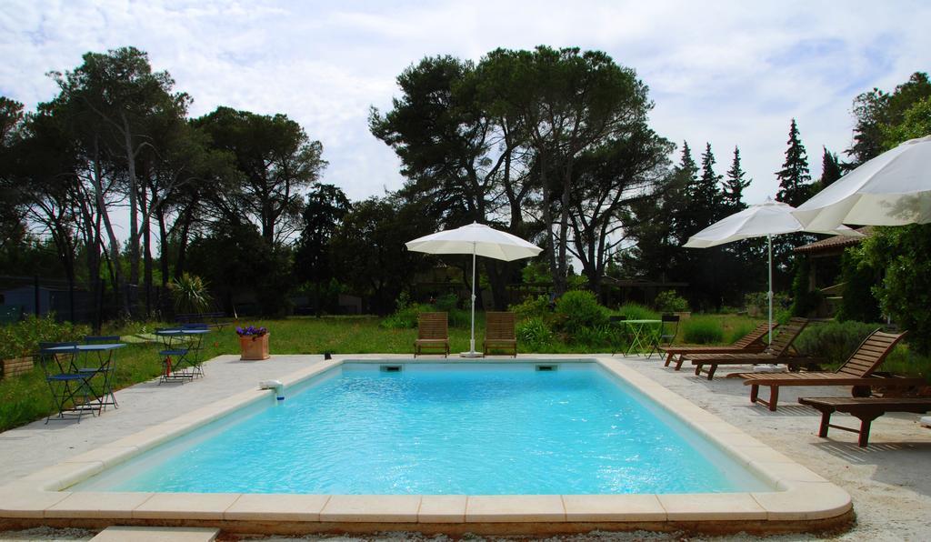 Hotel La Coudoulière à Saint-Rémy-de-Provence Extérieur photo