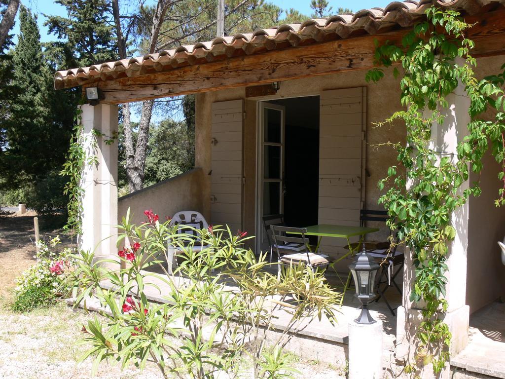 Hotel La Coudoulière à Saint-Rémy-de-Provence Chambre photo